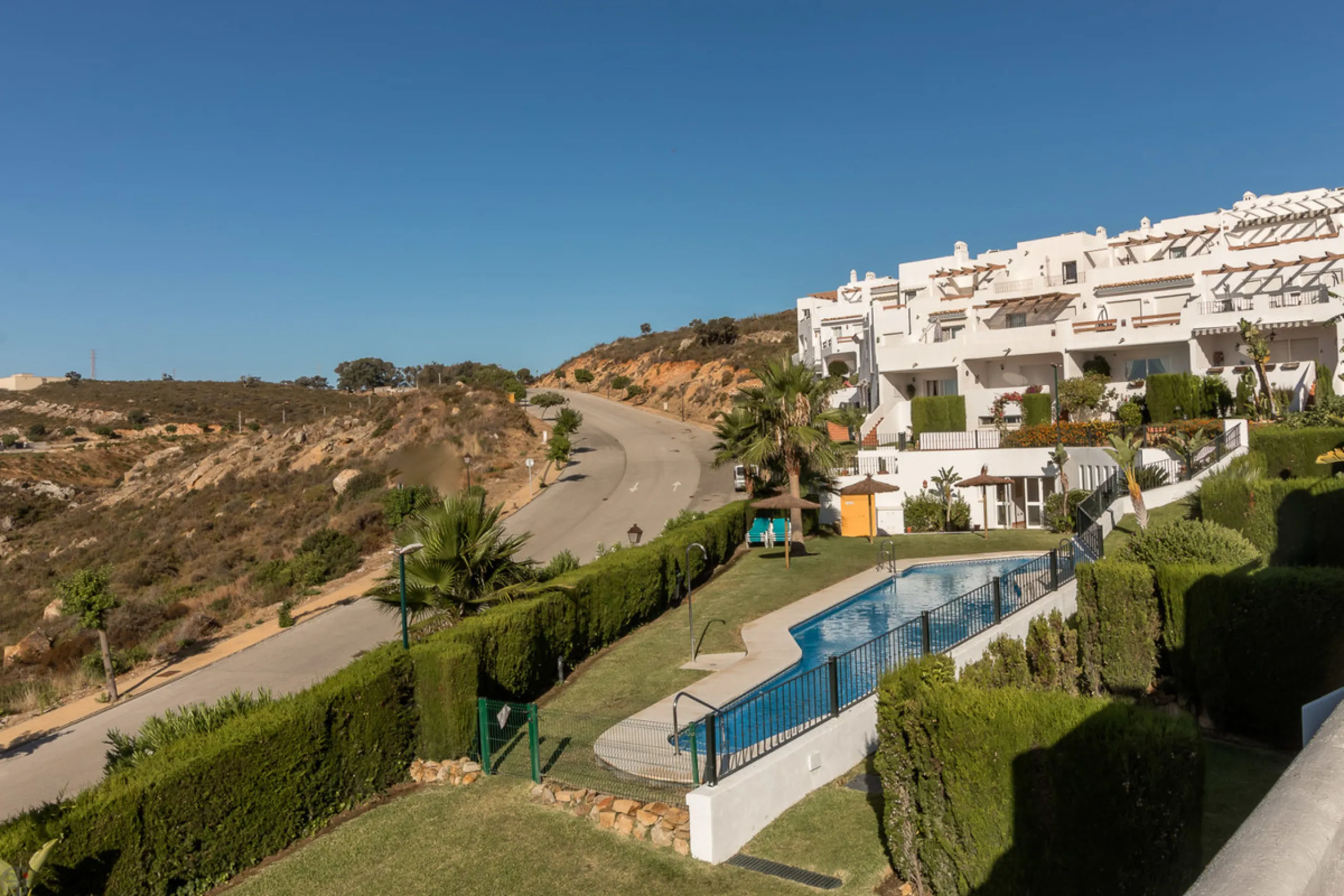 Unique Townhouse with Stunning Panoramic Sea Views.