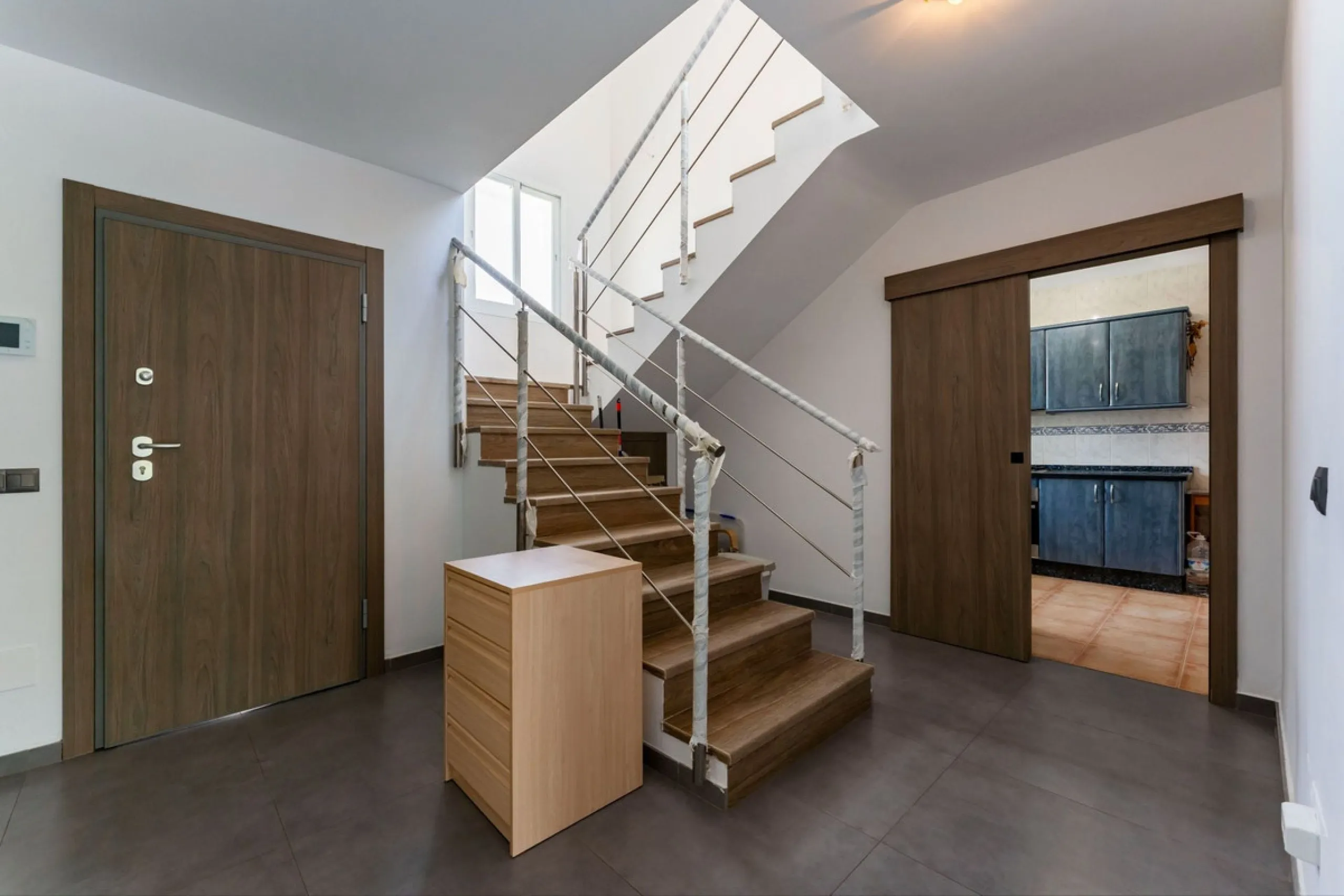 House - Detached Villa в продаже в Coín, Málaga. В доме 4 спален и 2 ванных комнат. Площадь дома 147 м². Площадь участка 600 м²