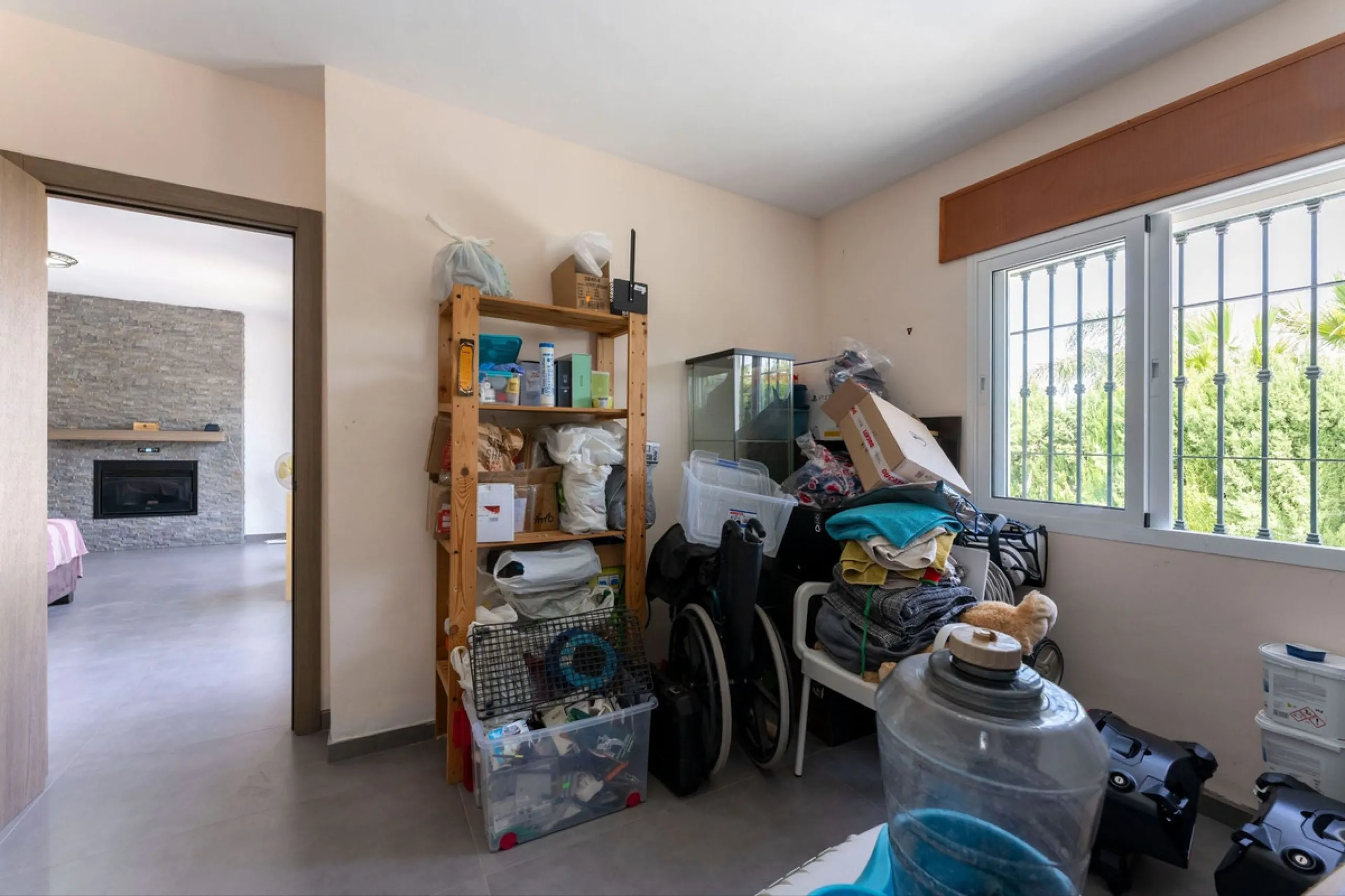 House - Detached Villa в продаже в Coín, Málaga. В доме 4 спален и 2 ванных комнат. Площадь дома 147 м². Площадь участка 600 м²