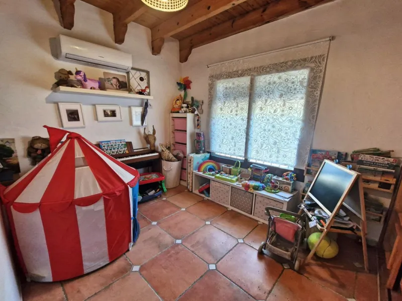 Charming Riverside Finca in Coín