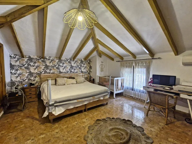 Charming Riverside Finca in Coín
