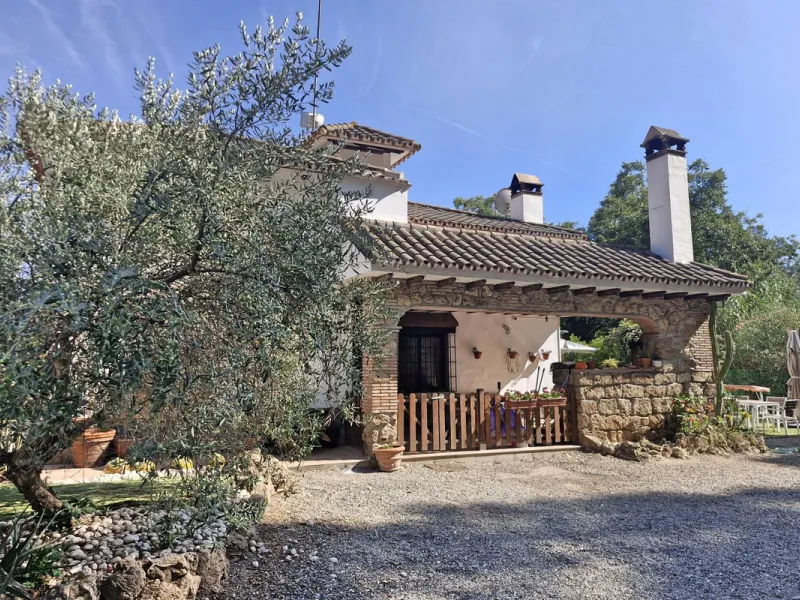 Charming Riverside Finca in Coín