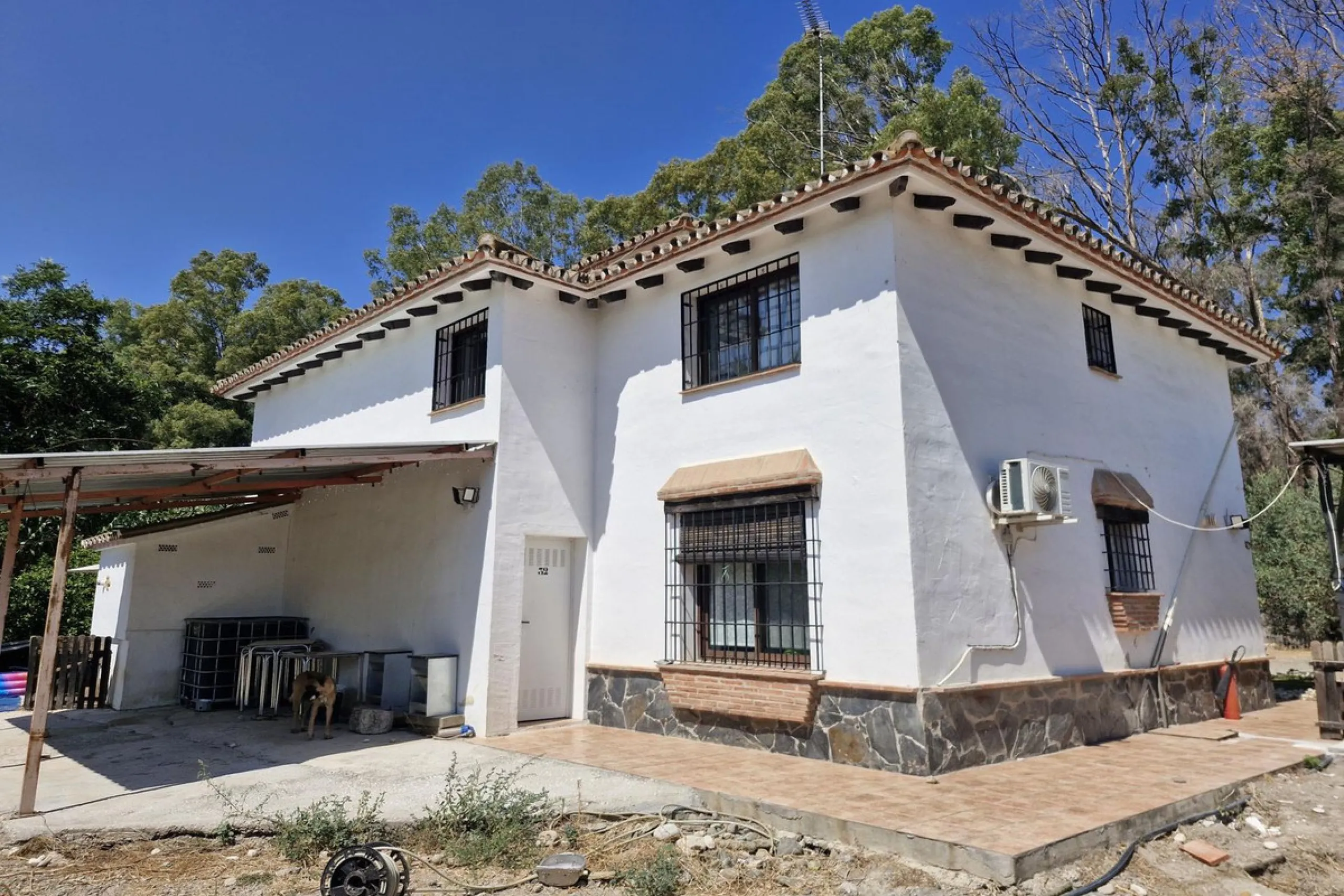 Charming Riverside Finca in Coín