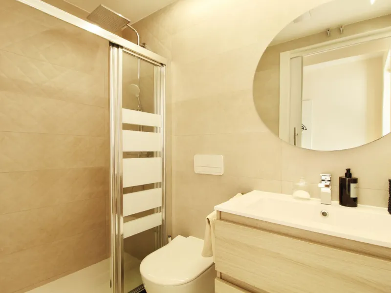 This beautifully refurbished third floor corner apartment in this sought after urbanisation has been upgraded to the highest standards, and is a delightful mix of modern elegance and comfort.