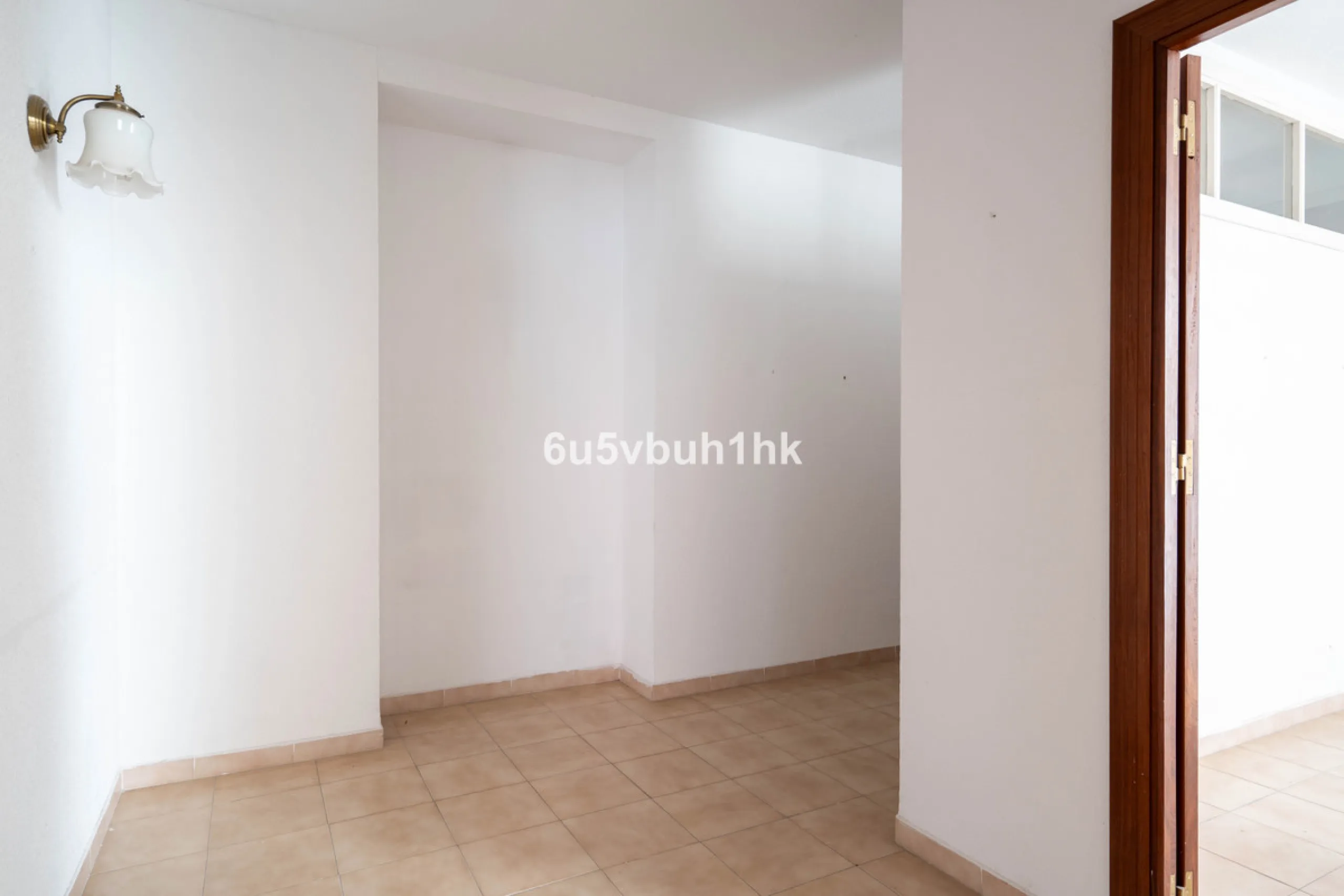 In the very heart of Málaga's historic centre, on the corner of two charming pedestrian streets, lies one of those treasures that makes the hearts of architecture lovers beat faster. This is not a move-in-ready home — it's an invitation to dream, to trans