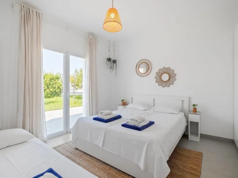 Luxury Villa with Panoramic Views, Private Pool & Proven Rental Returns