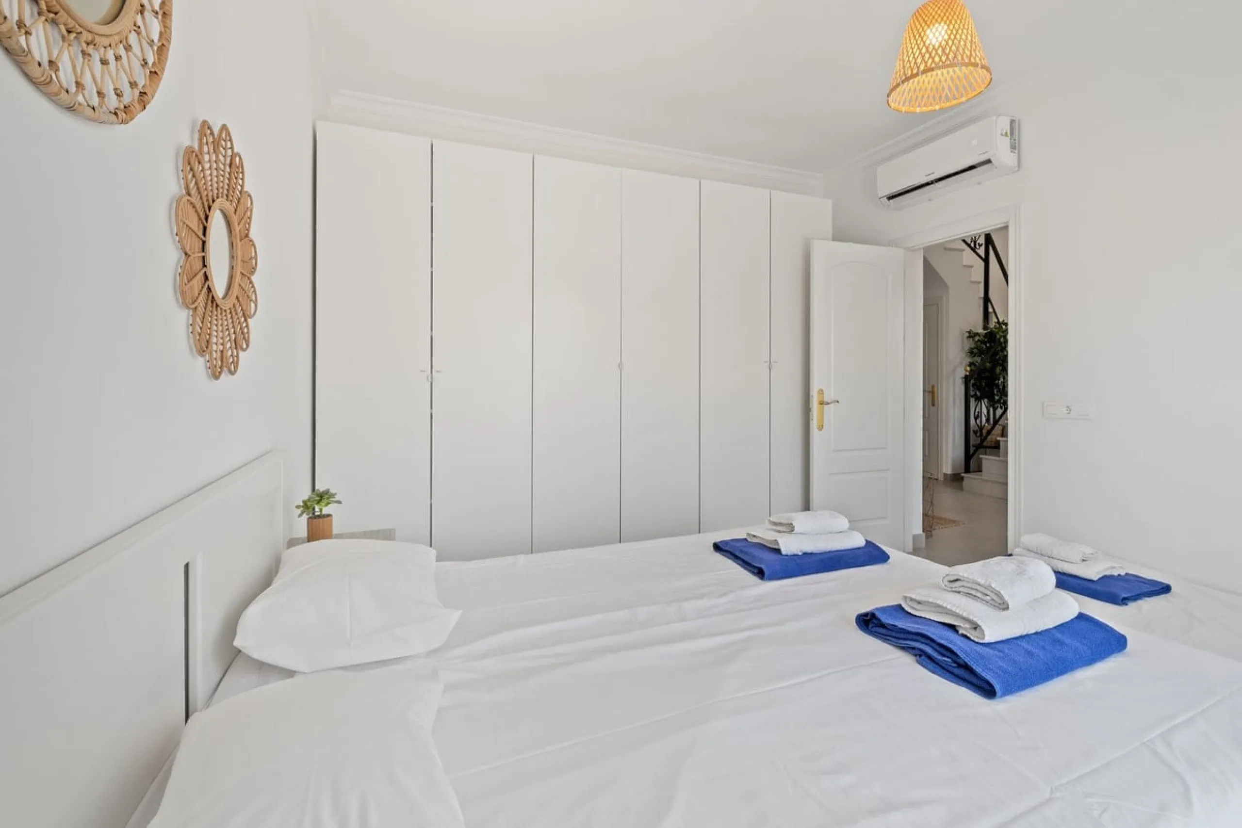 Luxury Villa with Panoramic Views, Private Pool & Proven Rental Returns