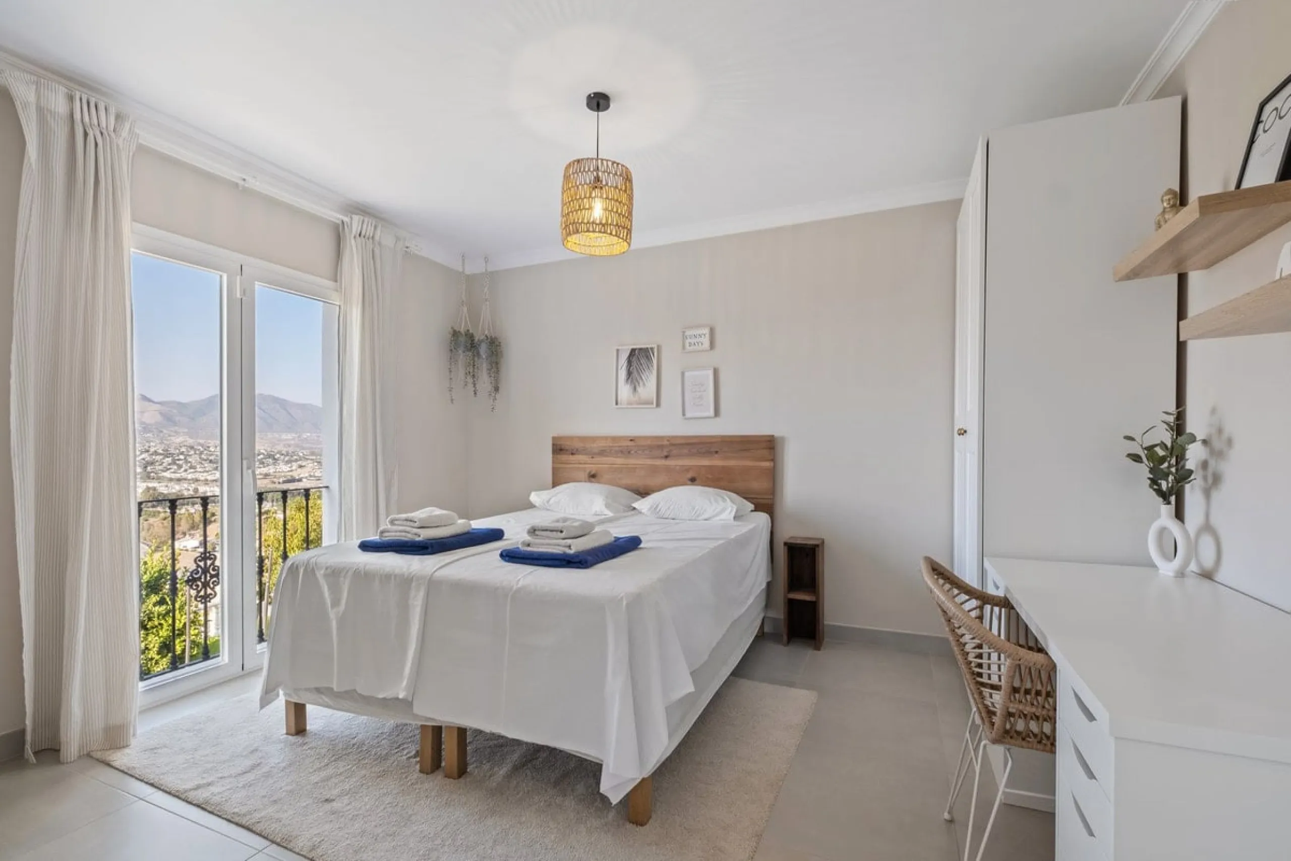 Luxury Villa with Panoramic Views, Private Pool & Proven Rental Returns