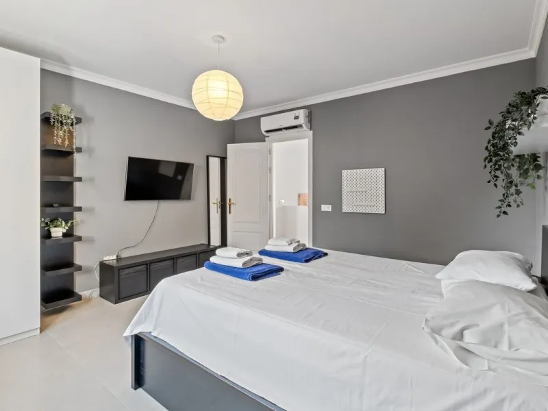 Luxury Villa with Panoramic Views, Private Pool & Proven Rental Returns
