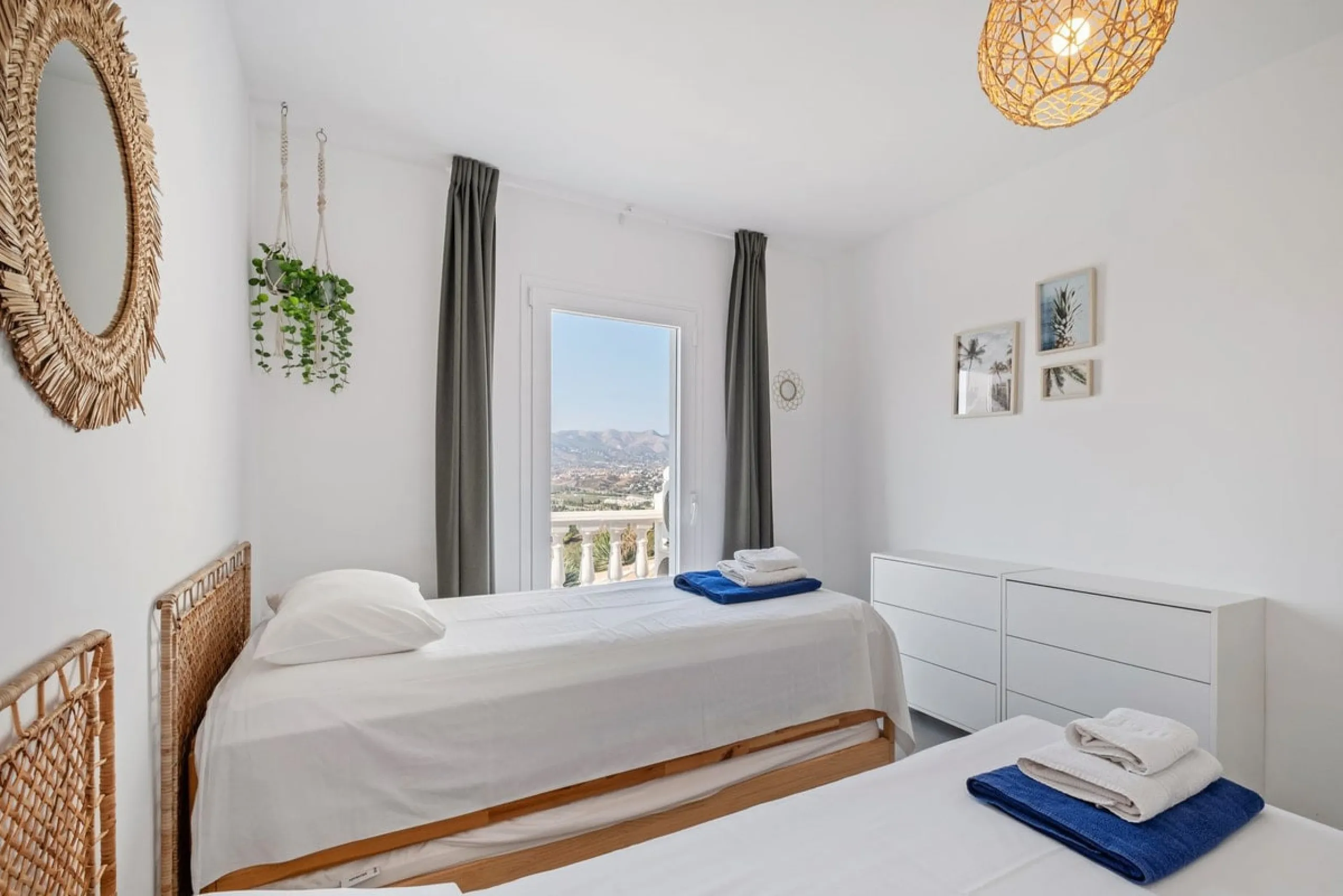 Luxury Villa with Panoramic Views, Private Pool & Proven Rental Returns