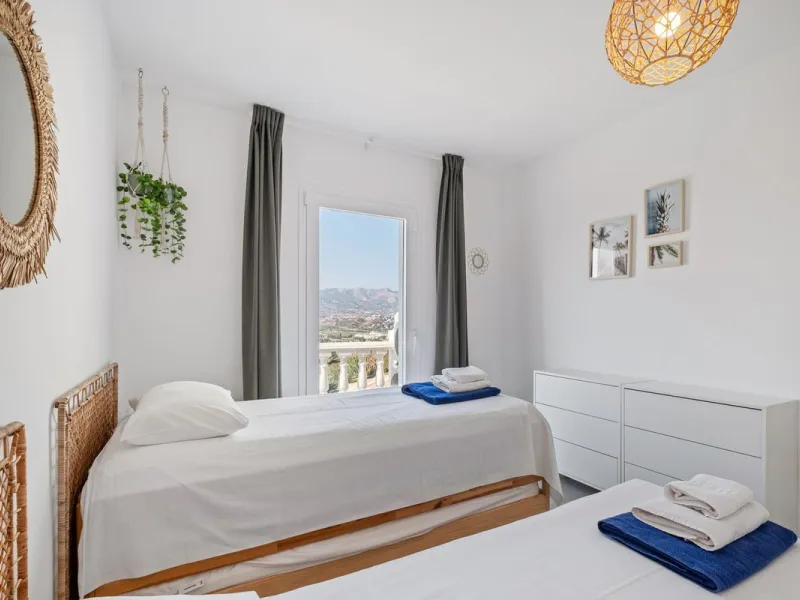 Luxury Villa with Panoramic Views, Private Pool & Proven Rental Returns