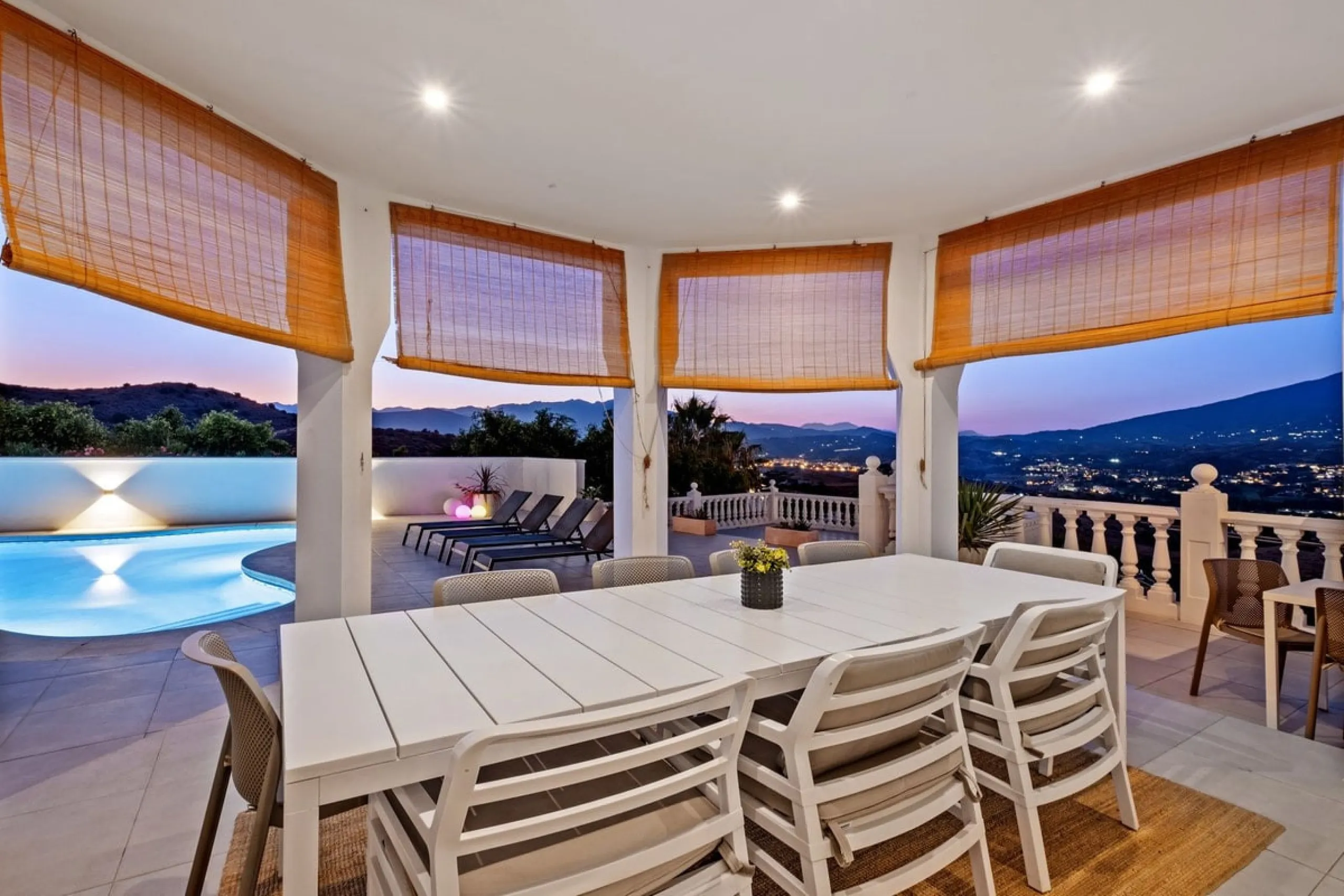 Luxury Villa with Panoramic Views, Private Pool & Proven Rental Returns