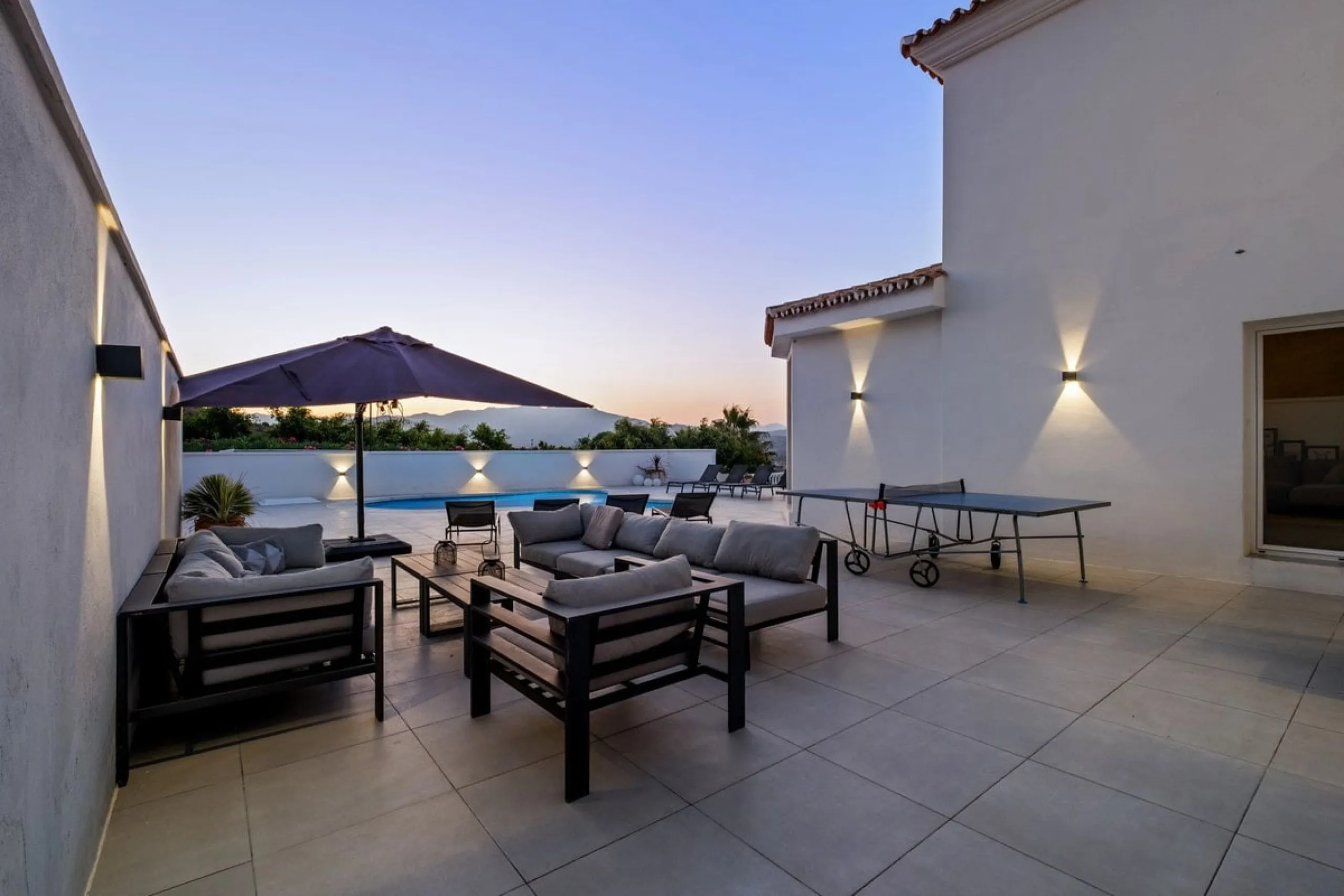 Luxury Villa with Panoramic Views, Private Pool & Proven Rental Returns