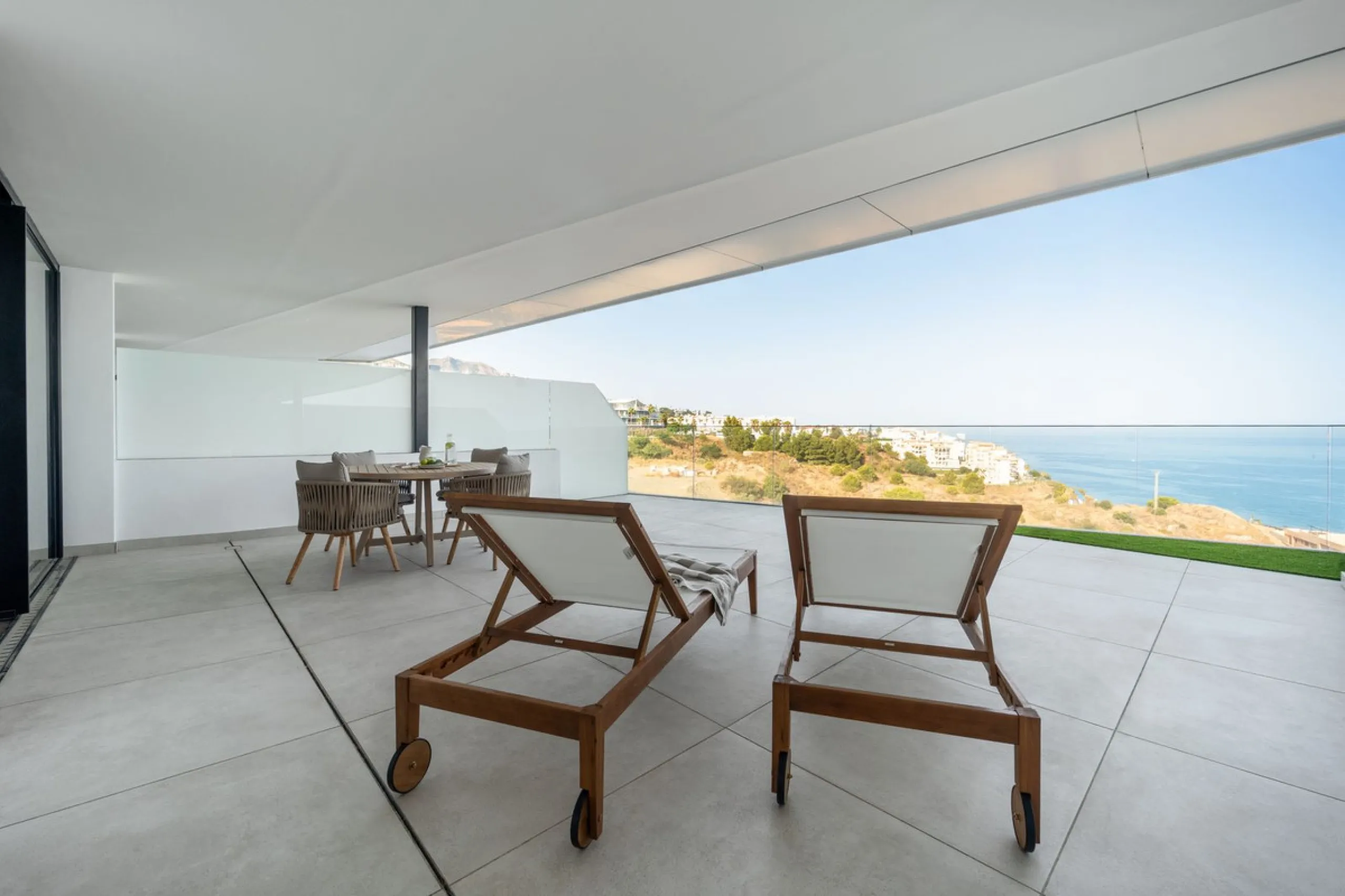 Newly completed luxury residence in Reserva del Higuerón – €1,150,000 – ready for immediate viewing!