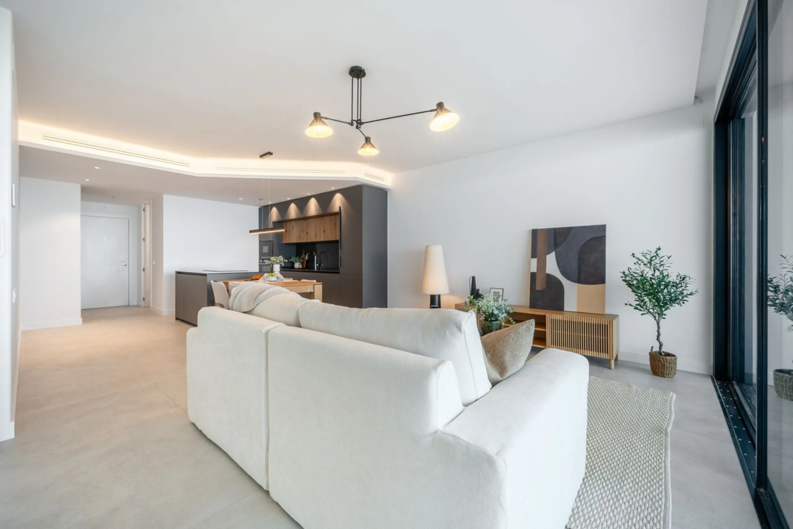 Newly completed luxury residence in Reserva del Higuerón – €1,150,000 – ready for immediate viewing!