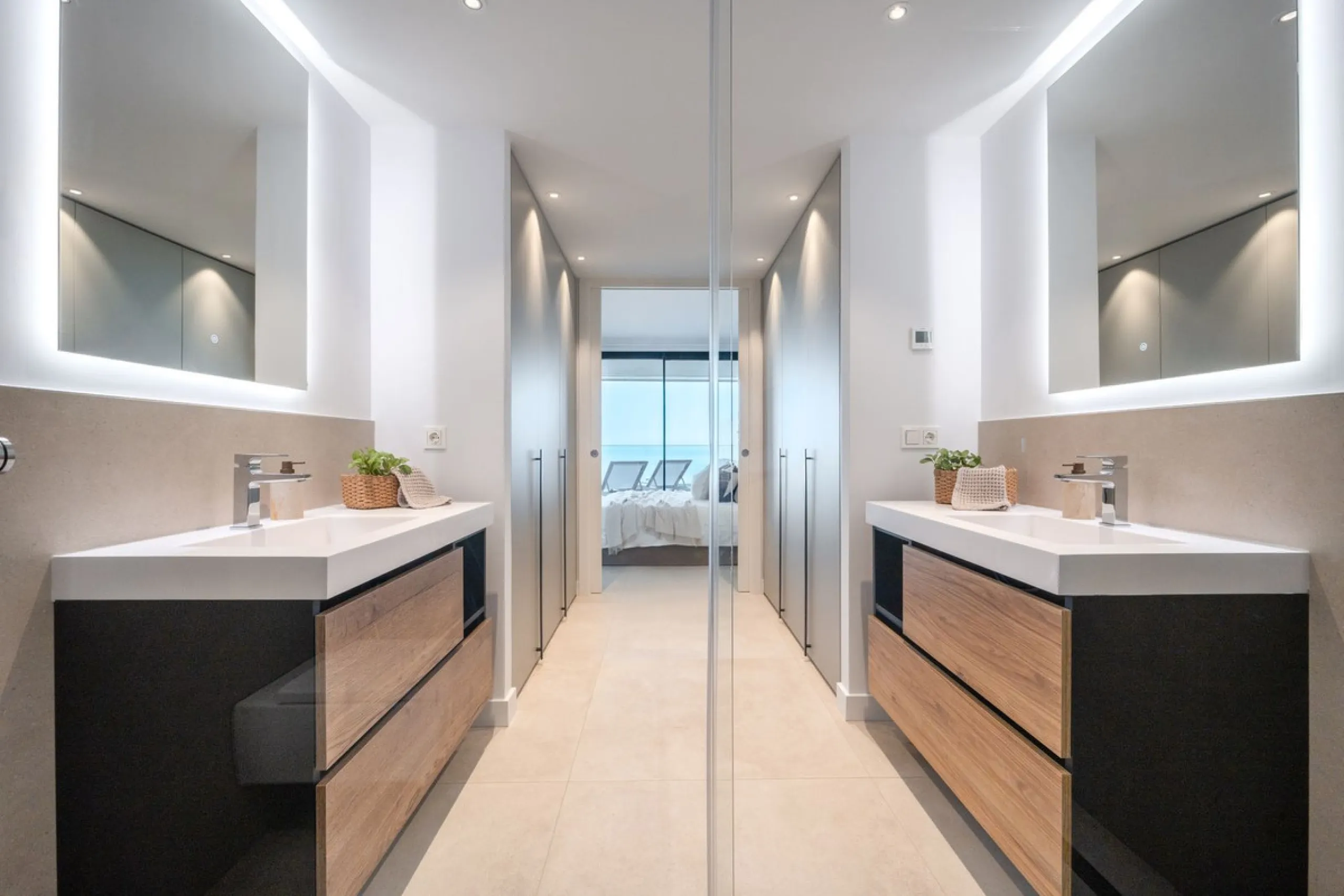Newly completed luxury residence in Reserva del Higuerón – €1,150,000 – ready for immediate viewing!