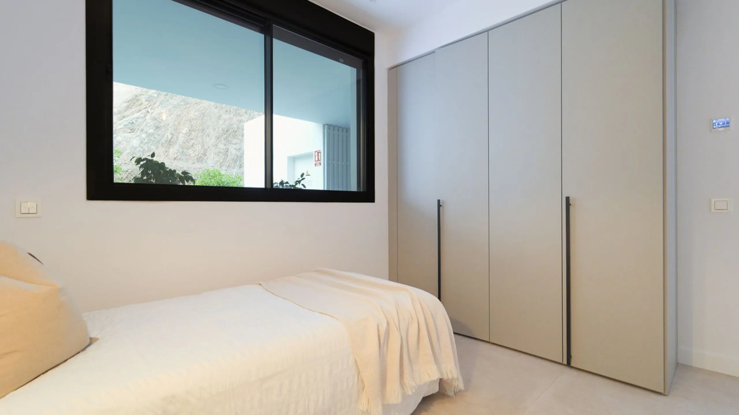 Newly completed luxury residence in Reserva del Higuerón – €1,150,000 – ready for immediate viewing!
