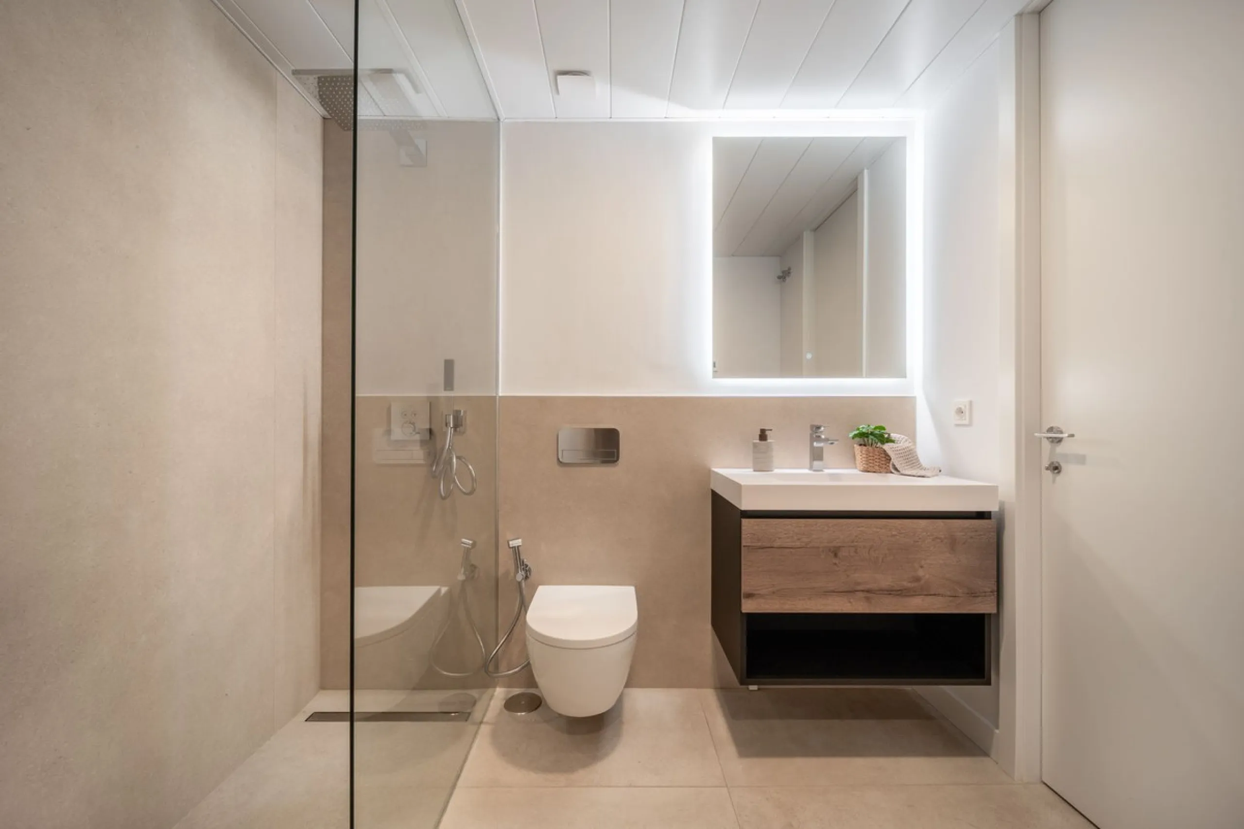 Newly completed luxury residence in Reserva del Higuerón – €1,150,000 – ready for immediate viewing!