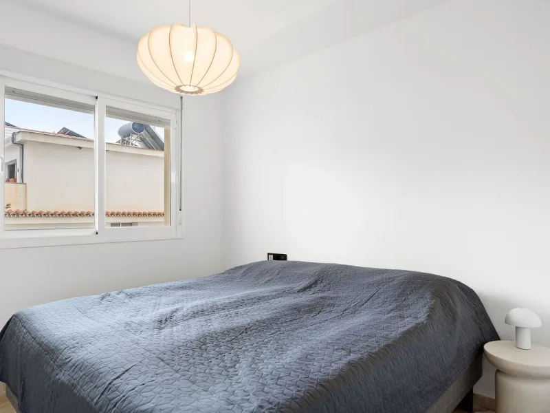 Welcome to this apartment in Torreblanca - situated just 200 meters from the beach!