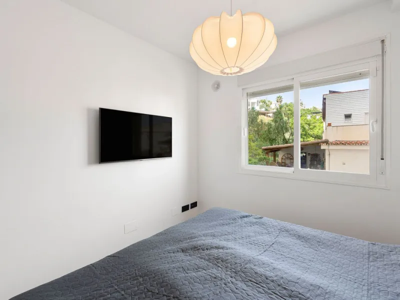 Welcome to this apartment in Torreblanca - situated just 200 meters from the beach!