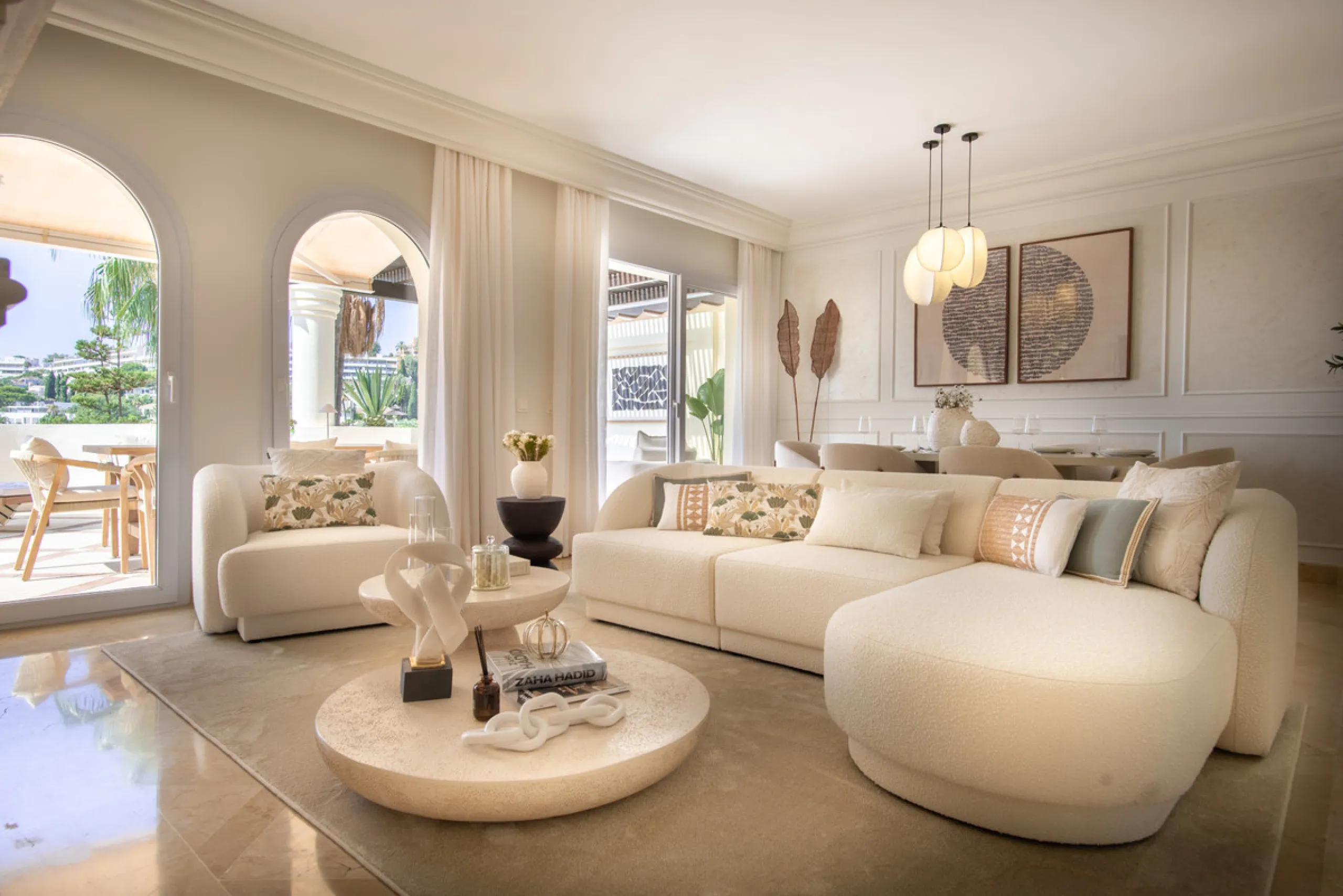 Apartment - Penthouse Duplex в продаже в Marbella, Málaga. В доме 3 спален и 4 ванных комнат. Площадь дома 155 м²