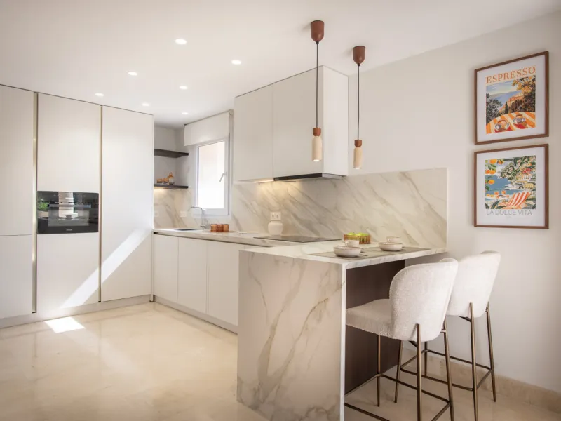 Apartment - Penthouse Duplex в продаже в Marbella, Málaga. В доме 3 спален и 4 ванных комнат. Площадь дома 155 м²