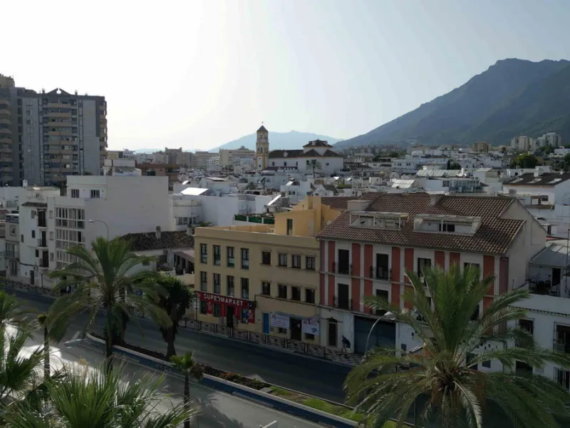 Apartment - Middle Floor Apartment в продаже в Marbella, Málaga. В доме 2 спален и 1 ванных комнат. Площадь дома 203 м²