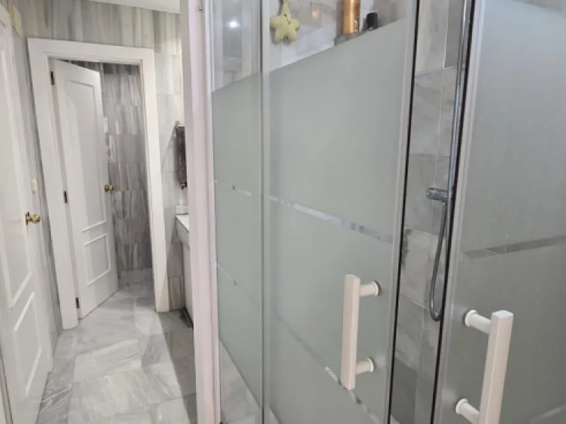 Apartment - Middle Floor Apartment в продаже в Marbella, Málaga. В доме 2 спален и 1 ванных комнат. Площадь дома 203 м²