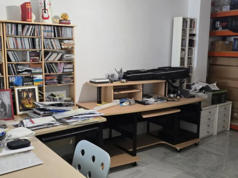 Apartment - Middle Floor Apartment в продаже в Marbella, Málaga. В доме 2 спален и 1 ванных комнат. Площадь дома 203 м²