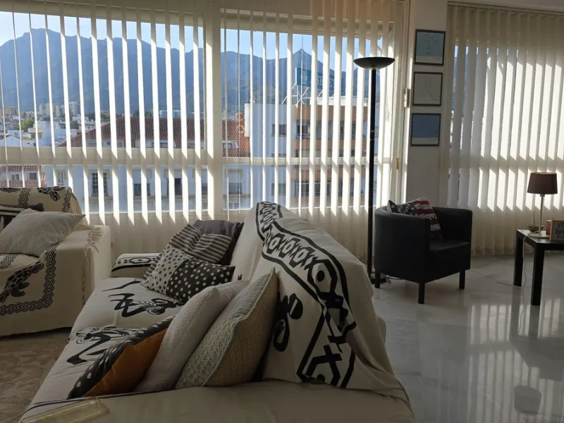 Apartment - Middle Floor Apartment в продаже в Marbella, Málaga. В доме 2 спален и 1 ванных комнат. Площадь дома 203 м²