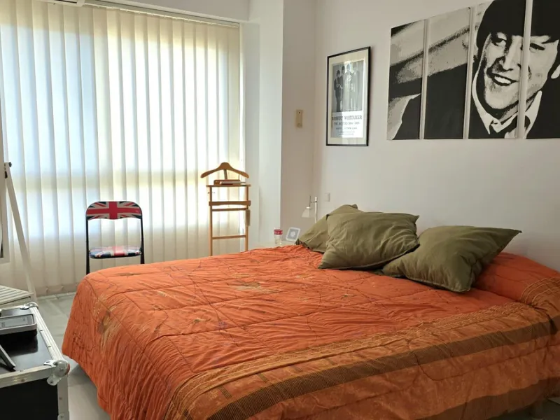Apartment - Middle Floor Apartment в продаже в Marbella, Málaga. В доме 2 спален и 1 ванных комнат. Площадь дома 203 м²