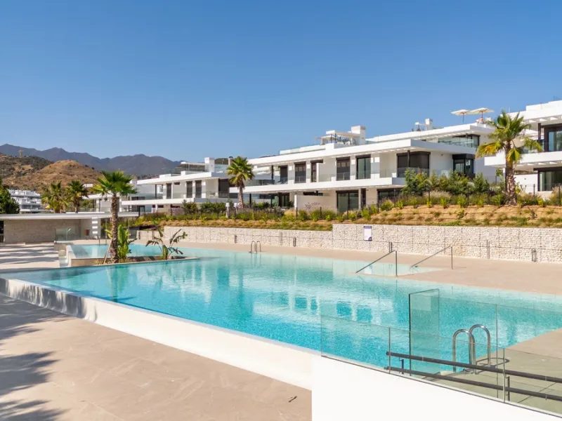 Spectacular 2-Bedroom Penthouse with Private Pool and Panoramic Views | Soul Marbella – Sunlife