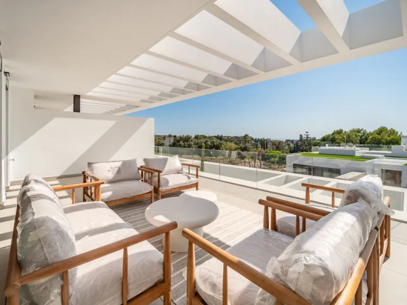 Spectacular 2-Bedroom Penthouse with Private Pool and Panoramic Views | Soul Marbella – Sunlife