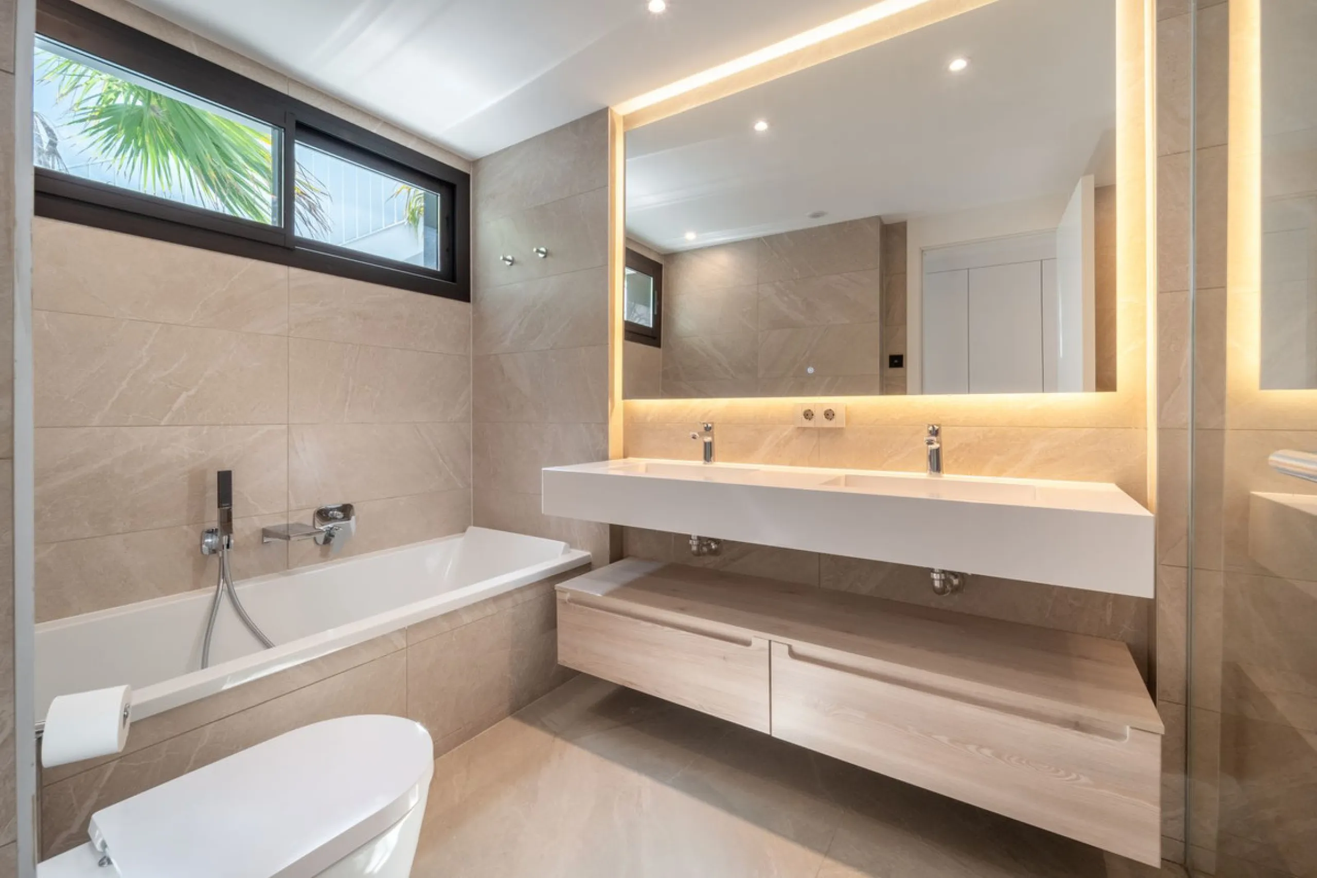 Spectacular 2-Bedroom Penthouse with Private Pool and Panoramic Views | Soul Marbella – Sunlife