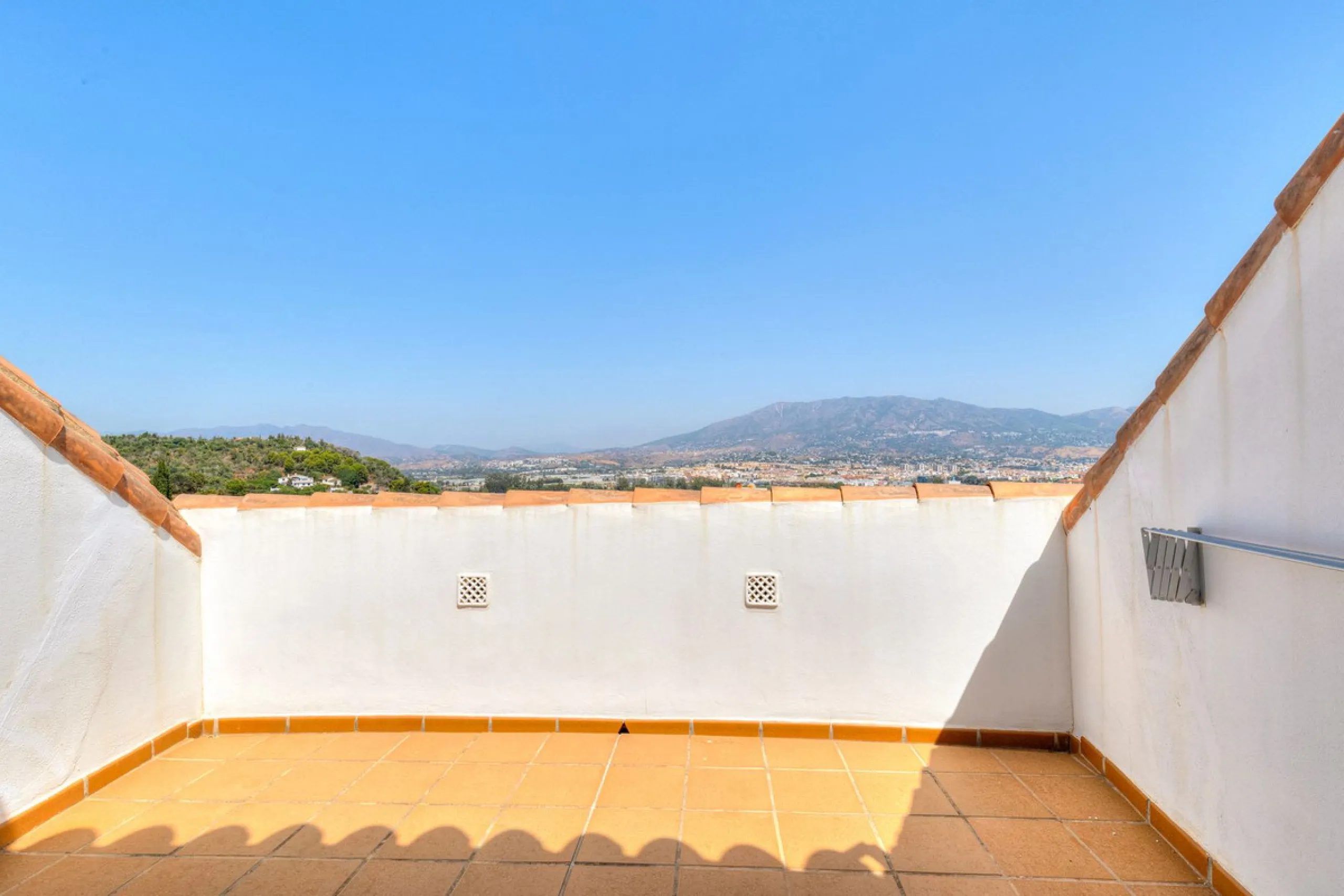 ✨ Your Dream Penthouse in Fuengirola Awaits ✨