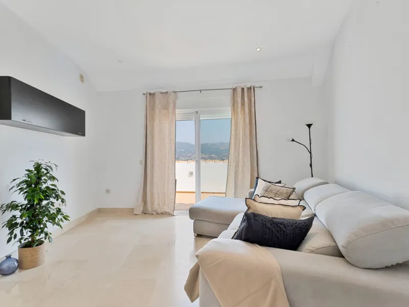 ✨ Your Dream Penthouse in Fuengirola Awaits ✨