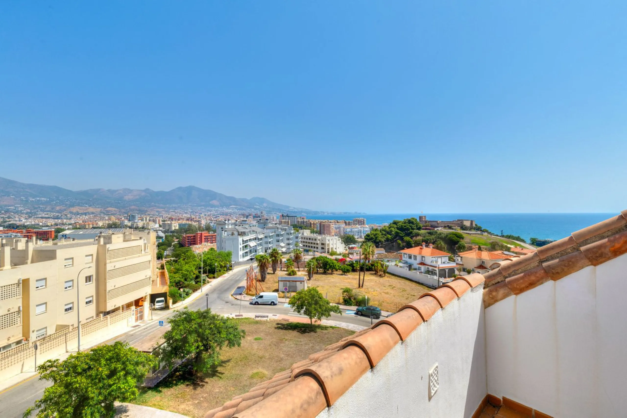 ✨ Your Dream Penthouse in Fuengirola Awaits ✨