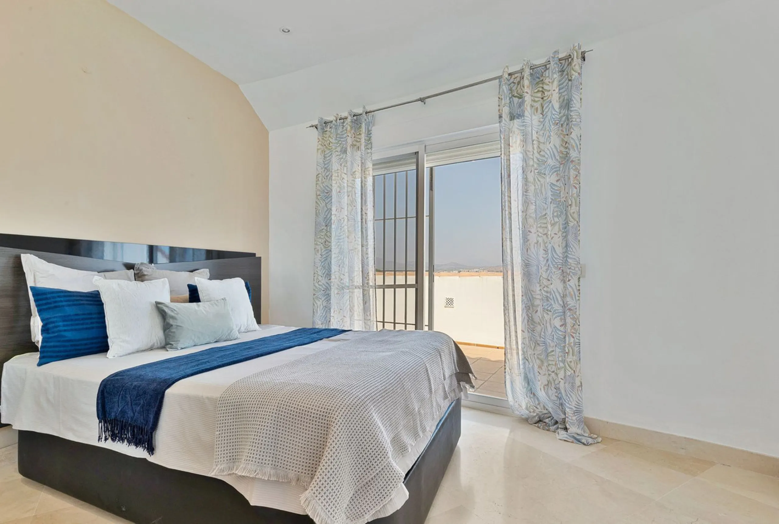 ✨ Your Dream Penthouse in Fuengirola Awaits ✨