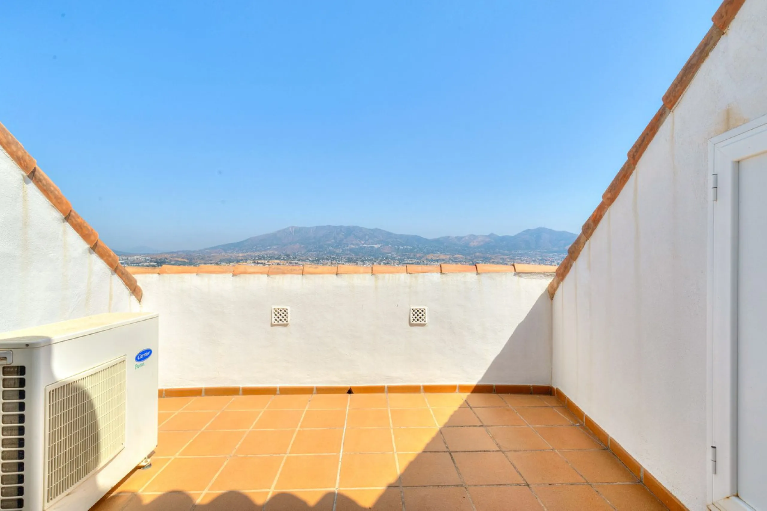 ✨ Your Dream Penthouse in Fuengirola Awaits ✨