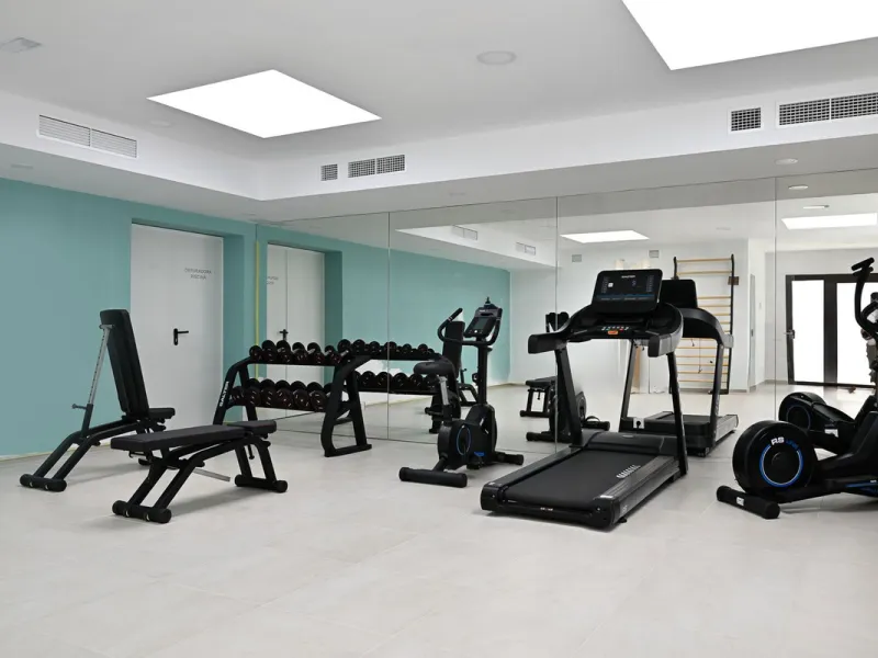 Apartment - Middle Floor Apartment в продаже в Estepona, Málaga. В доме 3 спален и 2 ванных комнат. Площадь дома 137 м²