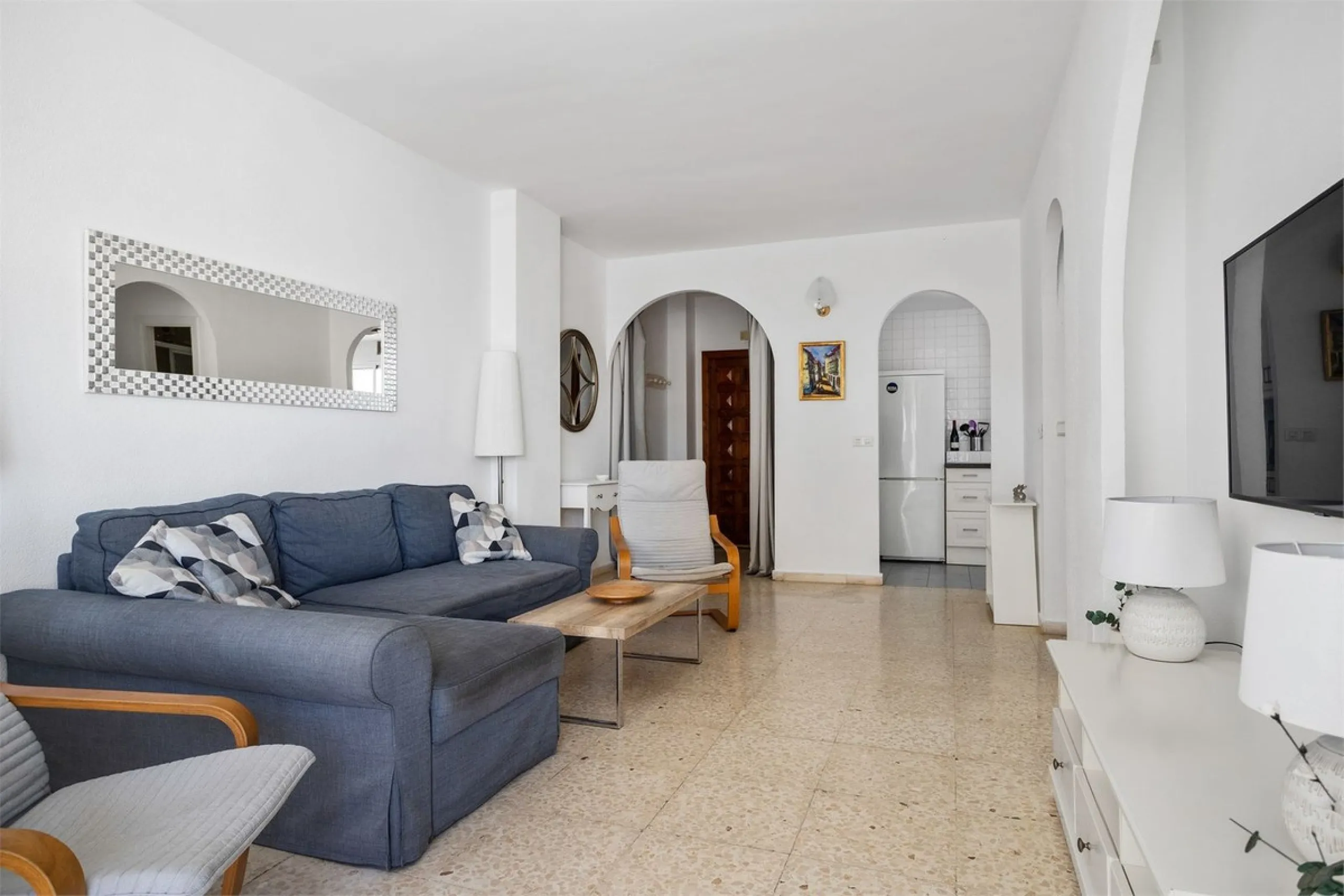 Apartment - Ground Floor Apartment в продаже в Fuengirola, Málaga. В доме 3 спален и 2 ванных комнат. Площадь дома 100 м²