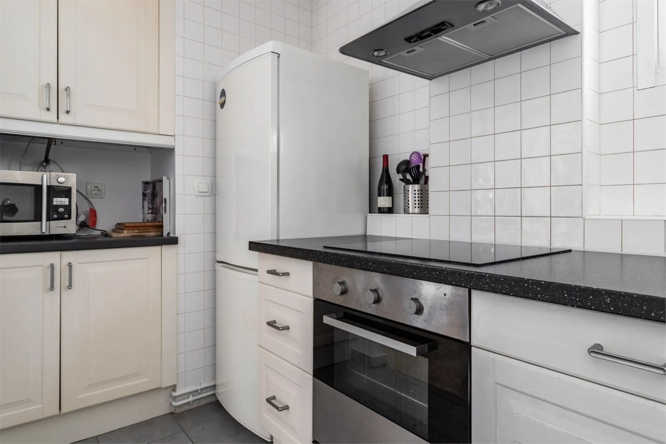 Apartment - Ground Floor Apartment в продаже в Fuengirola, Málaga. В доме 3 спален и 2 ванных комнат. Площадь дома 100 м²