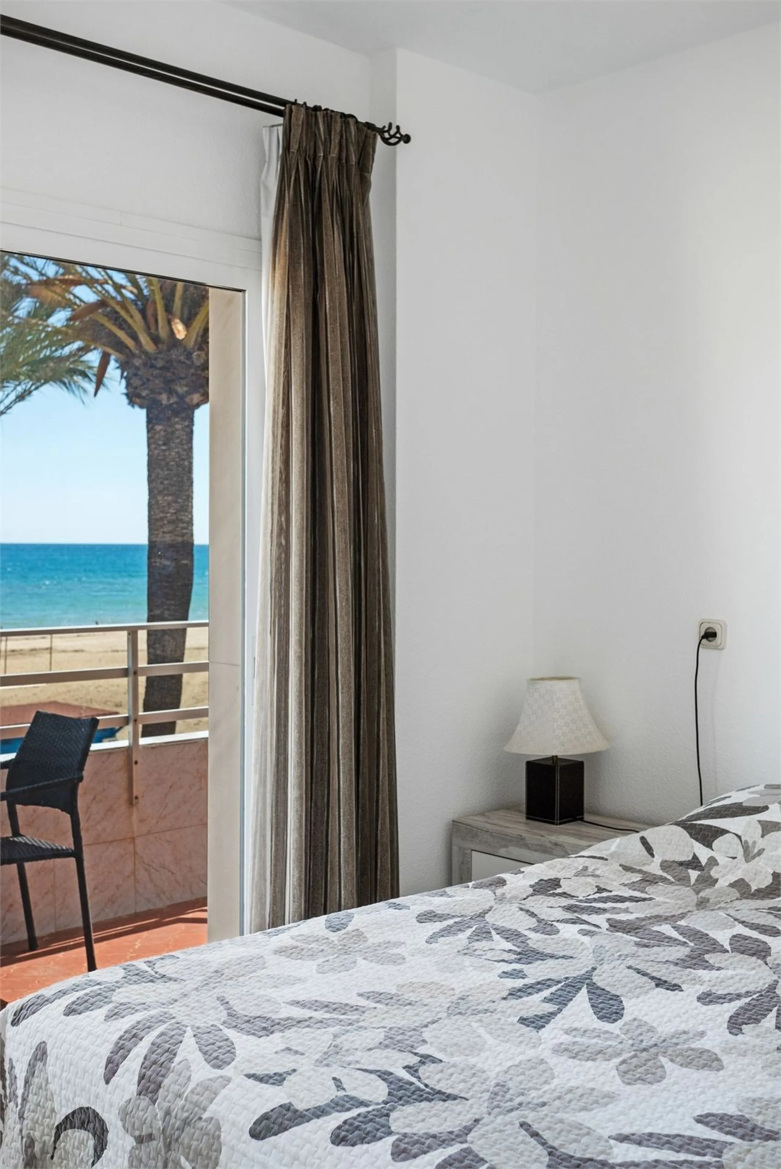 Apartment - Ground Floor Apartment в продаже в Fuengirola, Málaga. В доме 3 спален и 2 ванных комнат. Площадь дома 100 м²