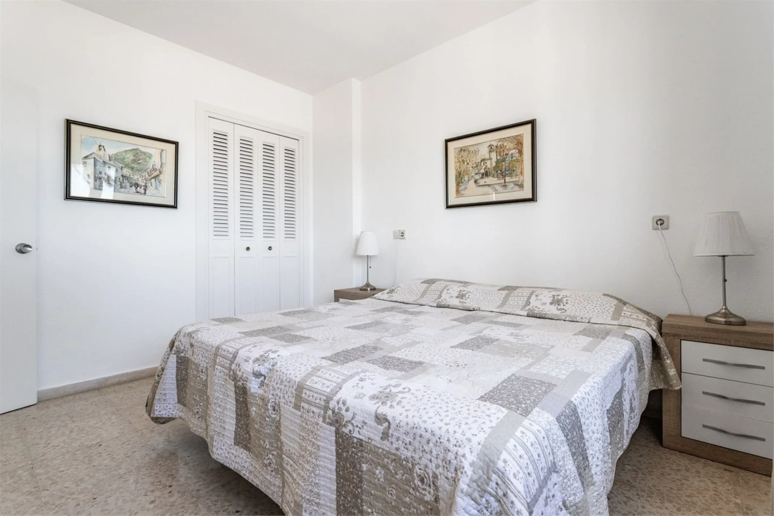 Apartment - Ground Floor Apartment в продаже в Fuengirola, Málaga. В доме 3 спален и 2 ванных комнат. Площадь дома 100 м²