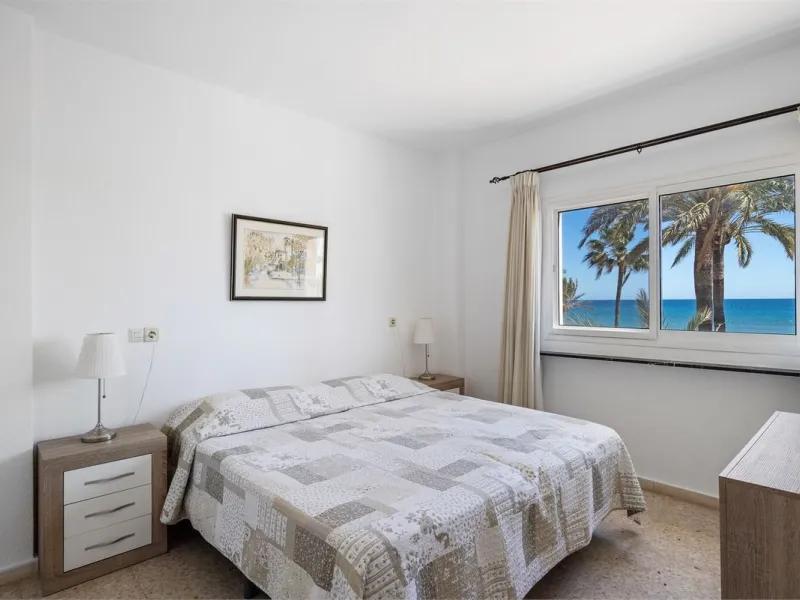Apartment - Ground Floor Apartment в продаже в Fuengirola, Málaga. В доме 3 спален и 2 ванных комнат. Площадь дома 100 м²