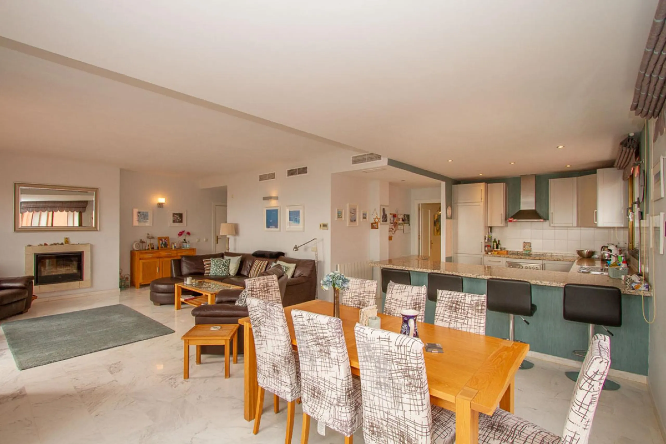 Very large two bedroom two bathroom apartment with the most amazing views Wow !