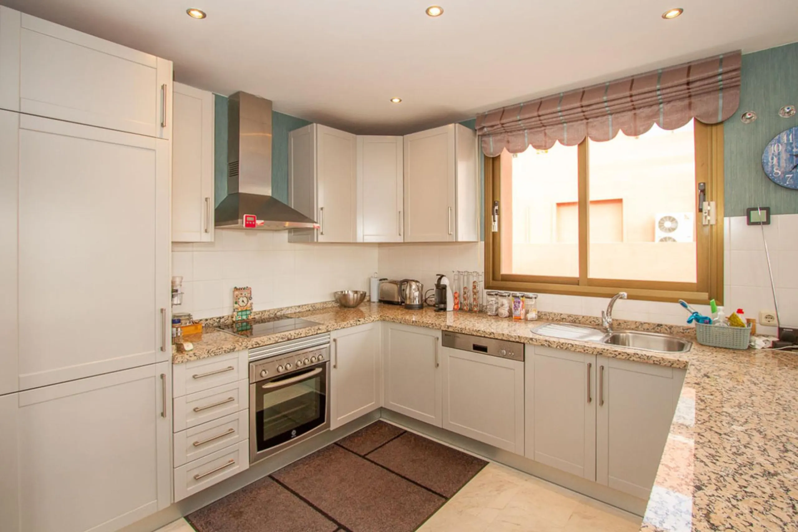 Very large two bedroom two bathroom apartment with the most amazing views Wow !