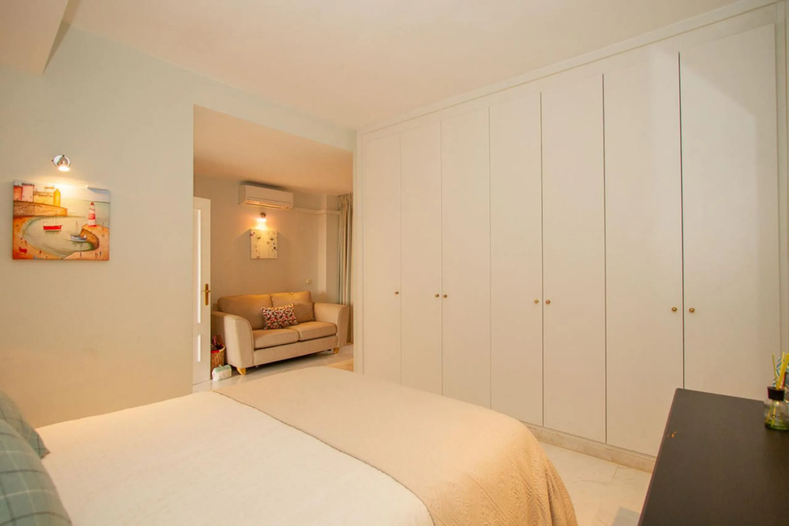 Very large two bedroom two bathroom apartment with the most amazing views Wow !