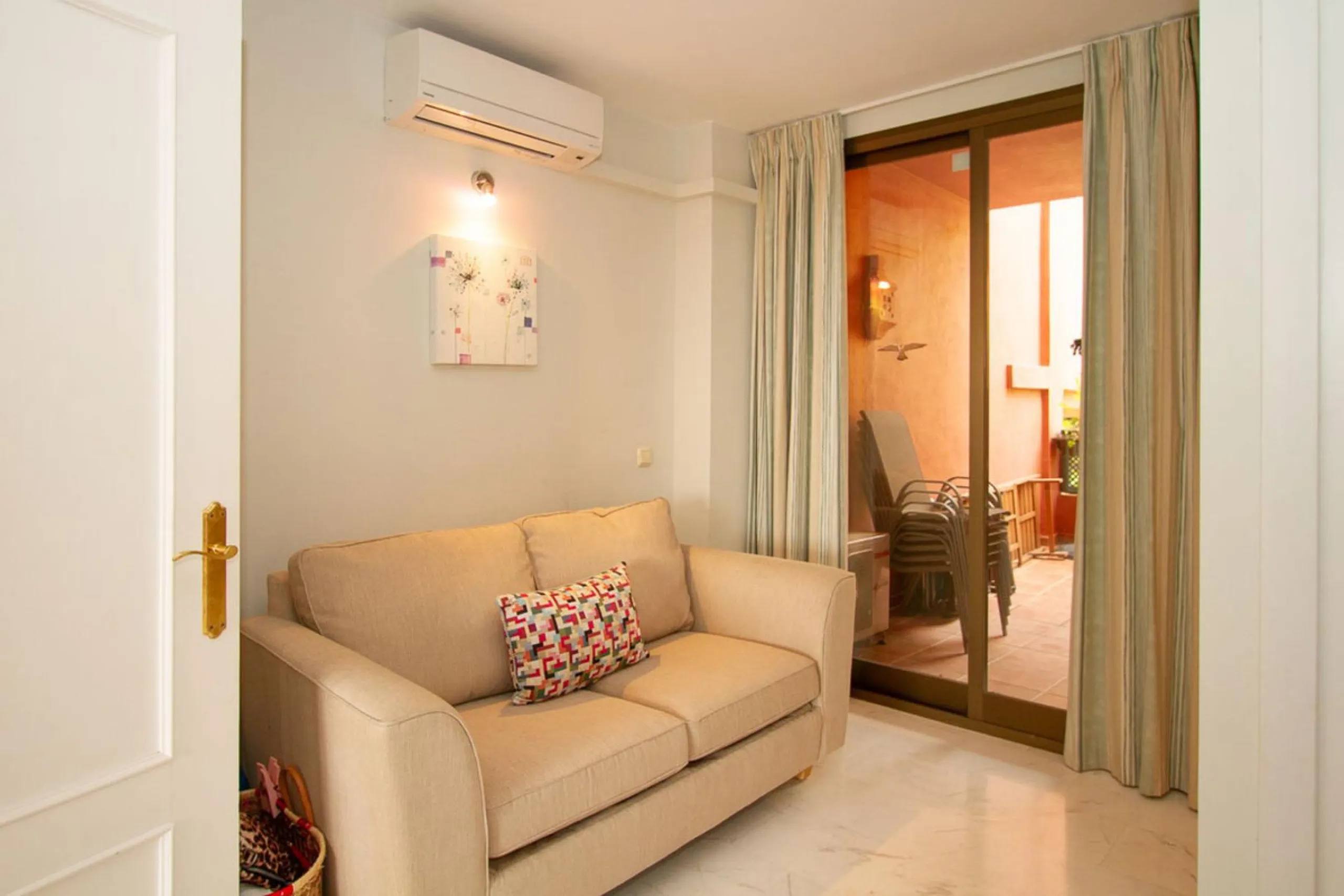 Very large two bedroom two bathroom apartment with the most amazing views Wow !