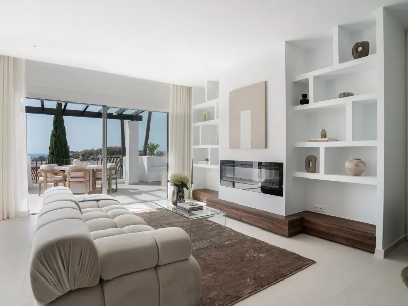 Corner Duplex Penthouse with Private Plunge Pool & Sea Views